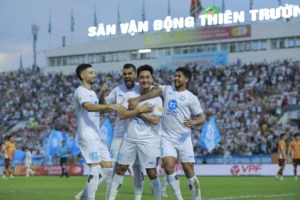 Cuộc chiến trụ hạng kịch tính